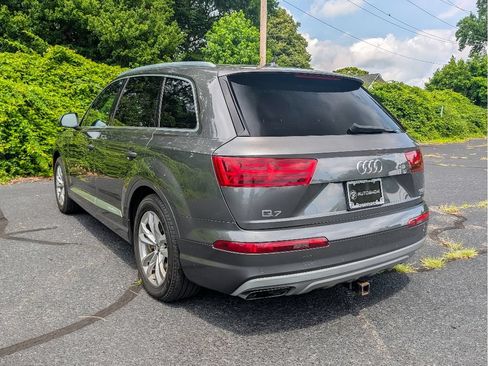 Used 2018 Audi Q7 3.0T Premium Plus w/ Premium Plus Package AWD/4WD image 8