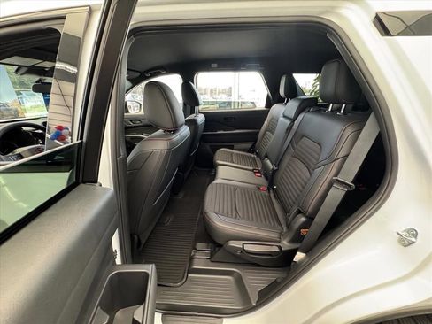 New 2026 Nissan Pathfinder Rock Creek AWD/4WD image 13