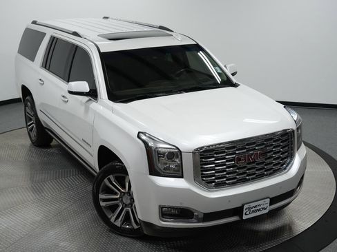 Used 2019 GMC Yukon XL Denali w/ Denali Ultimate Package image 47