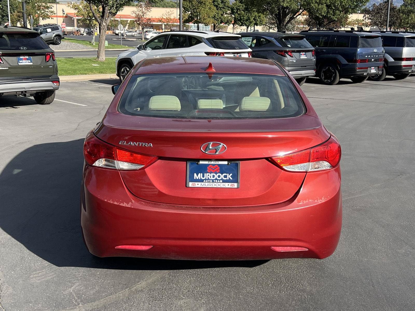 Used 2011 Hyundai Elantra GLS w/ Navigation Pkg 4 FWD image 14