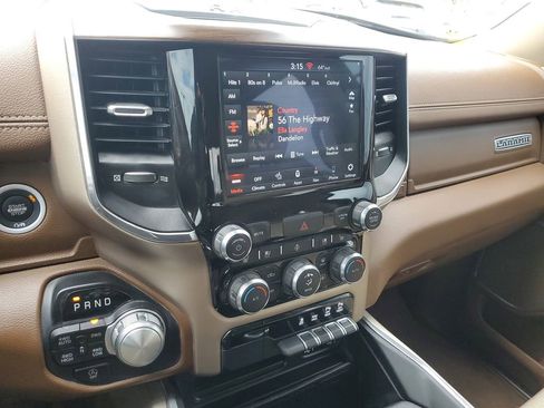 Used 2021 RAM 1500 Laramie AWD/4WD image 27