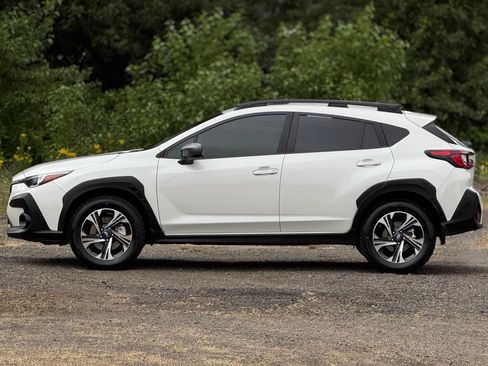 Certified 2024 Subaru Crosstrek 2.0i Premium AWD/4WD image 4