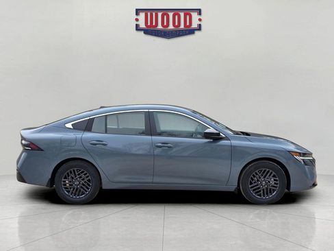 New 2026 Nissan Sentra SV w/ Floor Mat Package FWD image 2