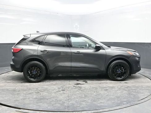 Used 2020 Ford Escape SE Sport image 8