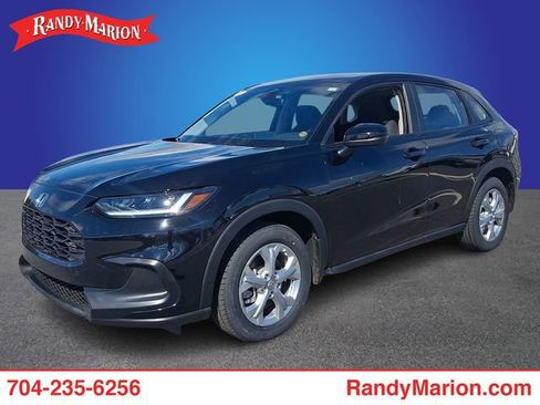 Used 2025 Honda HR-V LX image 1