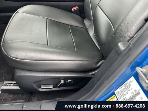 Used 2020 Ford Fusion SE image 18