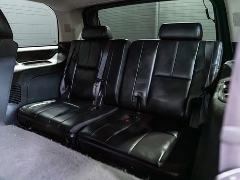 Used 2013 Chevrolet Tahoe LT AWD/4WD image 22