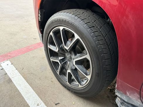 Used 2021 Chevrolet Tahoe RST image 6