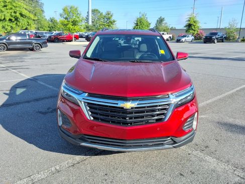 Certified 2024 Chevrolet Equinox LT FWD image 2