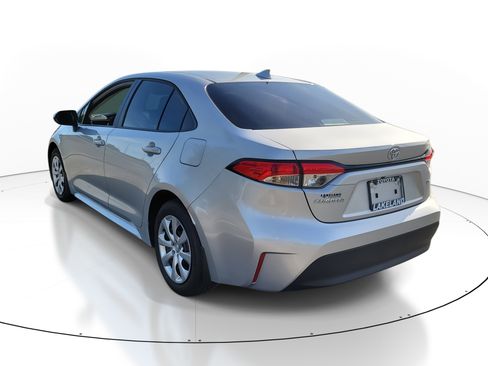 Certified 2026 Toyota Corolla LE image 5