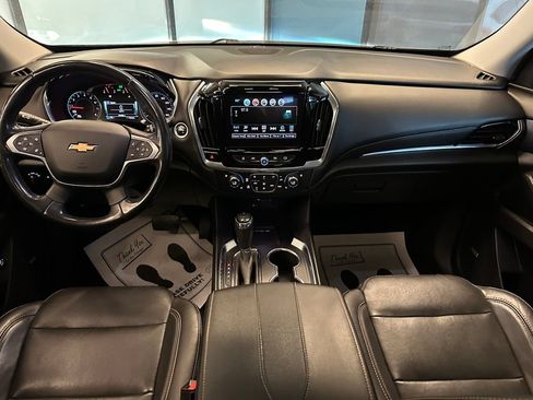Used 2019 Chevrolet Traverse Premier AWD/4WD image 9