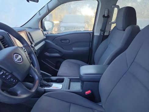 Used 2022 Nissan Frontier S w/ Technology Package image 12