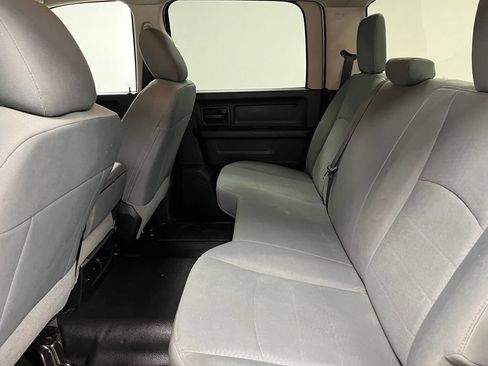 Used 2018 RAM 1500 Tradesman w/ Popular Equipment Group AWD/4WD image 39