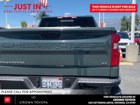 Used 2025 Chevrolet Silverado 1500 LT Trail Boss w/ Convenience Package II AWD/4WD image 5
