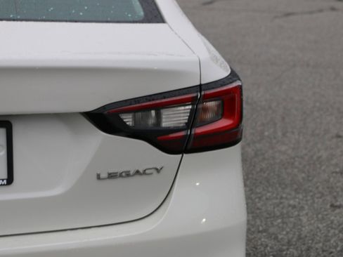 Used 2022 Subaru Legacy Premium image 7