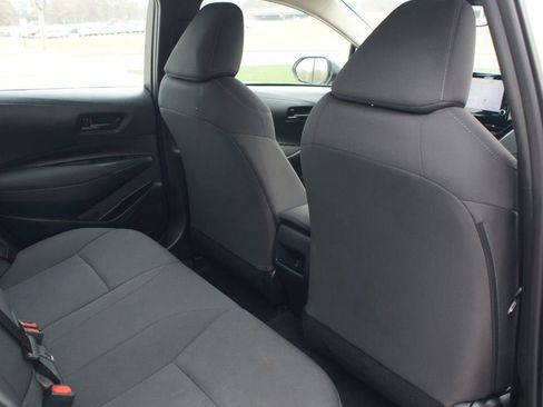 Used 2022 Toyota Corolla LE image 19