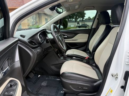 Used 2018 Buick Encore Preferred FWD image 10