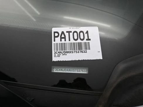 Used 2025 Jeep Compass Sport AWD/4WD image 22
