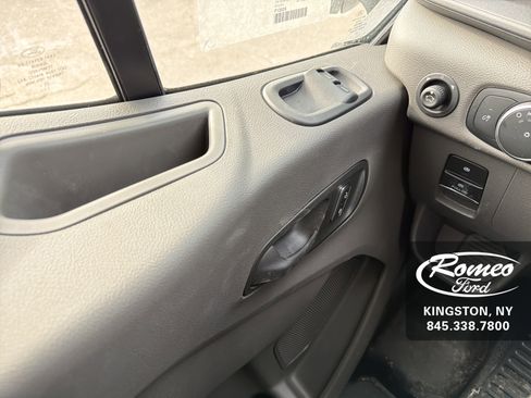 New 2026 Ford Transit 250 148 Medium Roof image 23