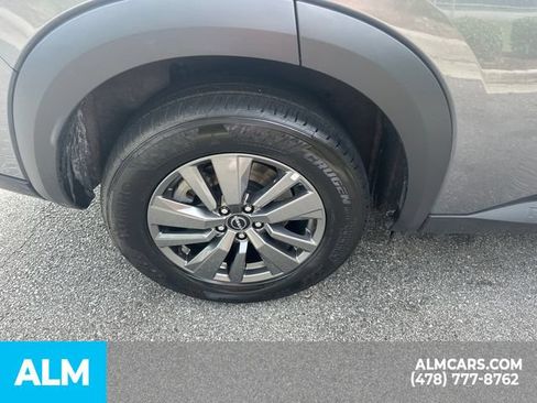 Used 2025 Nissan Pathfinder SV FWD image 20