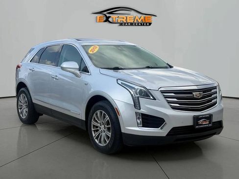 Used 2018 Cadillac XT5 Luxury w/ Driver Awareness Package AWD/4WD image 10