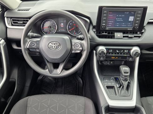 Used 2021 Toyota RAV4 XLE w/ Convenience Package image 24