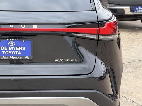 Used 2023 Lexus RX 350 Premium Plus w/ Cold Area Package FWD image 9