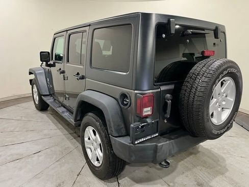Used 2017 Jeep Wrangler Unlimited Sport w/ Quick Order Package 24S AWD/4WD image 7