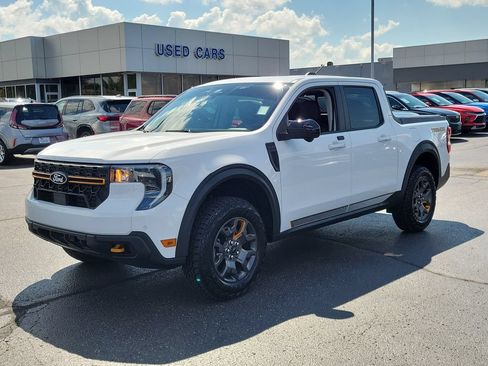 Used 2025 Ford Maverick Tremor AWD/4WD image 8