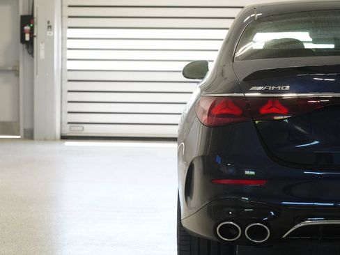 New 2026 Mercedes-Benz E 53 AMG e 4MATIC Sedan image 12