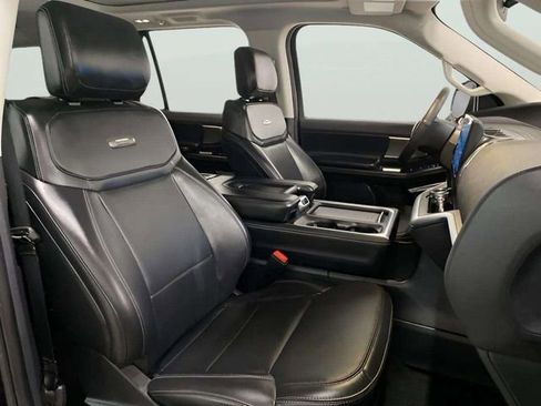 Used 2025 Ford Expedition Max Platinum AWD/4WD image 91