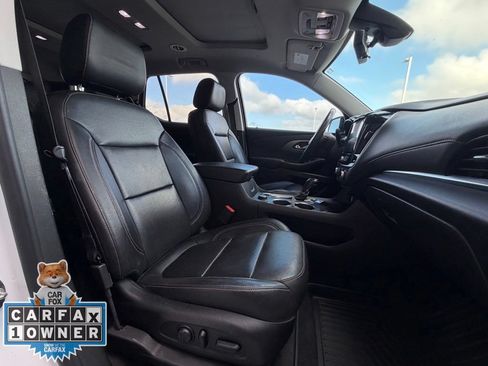 Used 2019 Chevrolet Traverse Premier w/ Redline Edition FWD image 24