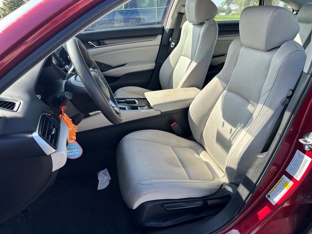 Used 2018 Honda Accord LX image 14