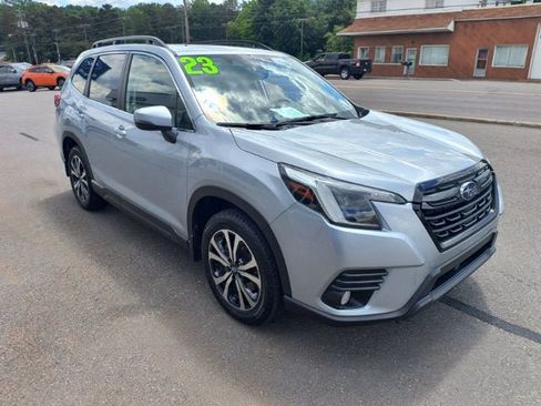 Certified 2023 Subaru Forester Limited AWD/4WD image 5
