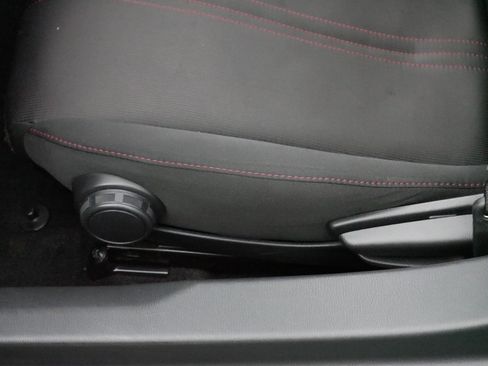 Used 2016 MAZDA MX-5 Miata Club image 20