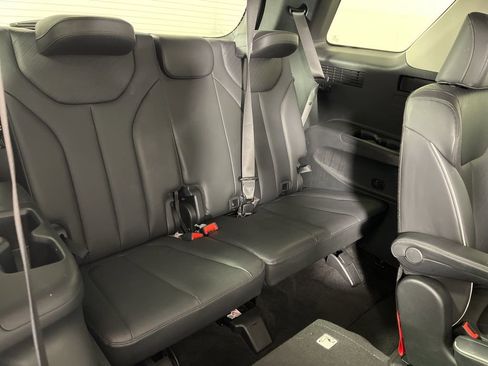 Used 2025 Hyundai Palisade SEL image 9