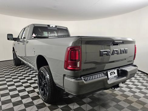 New 2026 RAM 2500 Laramie AWD/4WD image 6