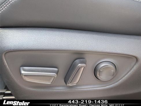 Used 2024 Toyota RAV4 XLE Premium AWD/4WD image 21