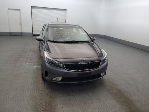 Used 2017 Kia Forte EX FWD image 14