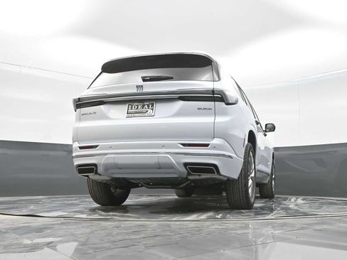 Used 2026 Buick Enclave Avenir w/ Super Cruise Package image 33