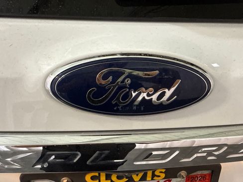 Used 2018 Ford Explorer FWD image 11