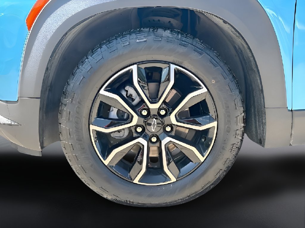 Used 2025 Chevrolet TrailBlazer ACTIV w/ Convenience Package FWD image 30