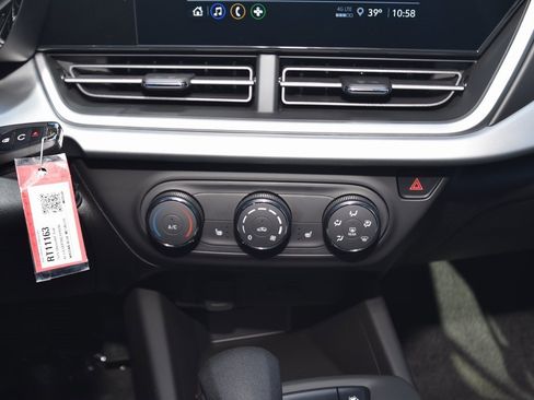 New 2026 Chevrolet Trax RS image 16