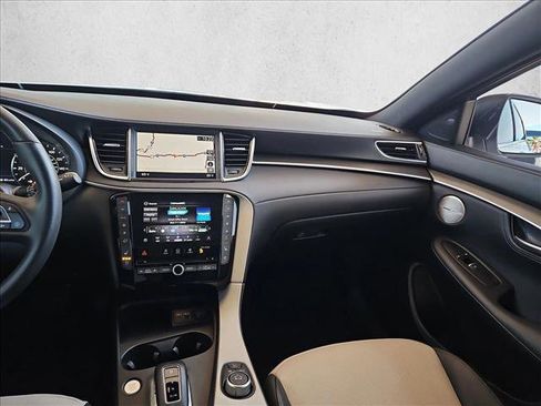 Used 2024 INFINITI QX55 Essential AWD/4WD image 4