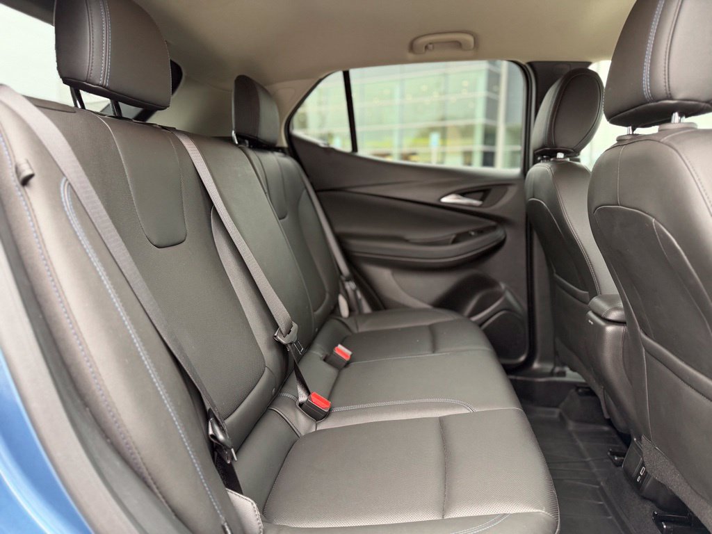 Used 2025 Buick Encore GX Sport Touring FWD image 11