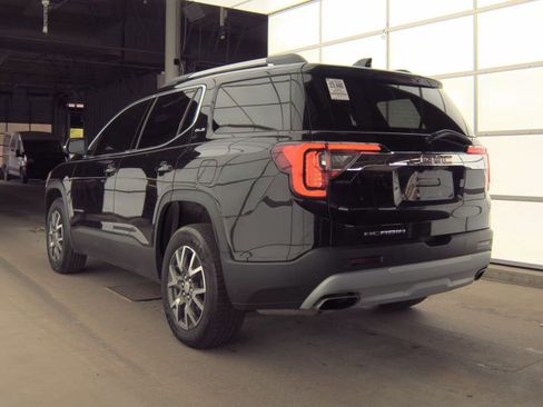 Used 2022 GMC Acadia SLE w/ Driver Convenience Package FWD image 11