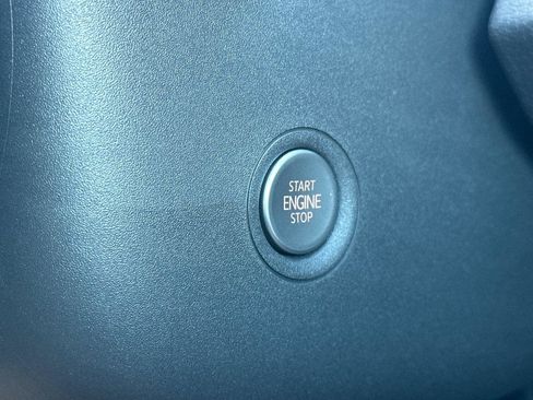 New 2026 Volkswagen ID.4 Pro S image 22