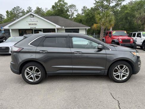 Used 2016 Ford Edge Titanium FWD image 4