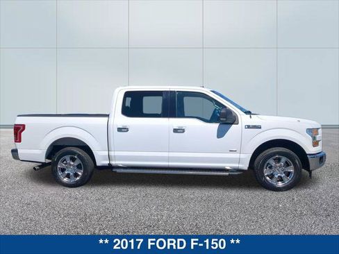 Used 2017 Ford F150 XLT w/ Equipment Group 302A Luxury RWD image 6