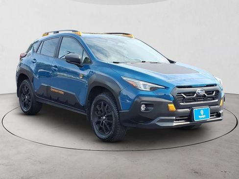 Used 2025 Subaru Crosstrek 2.5i Wilderness AWD/4WD image 3